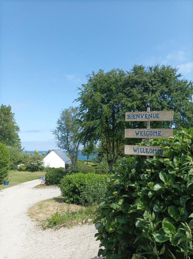 Les Hortensias Grande Tente Familiale Deux Chambres Et Sejour Vue Mer Sur Camping Nature Plestin-les-Grèves 외부 사진